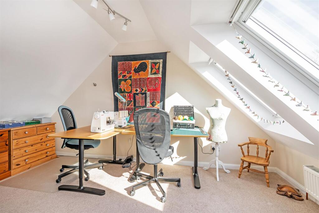 Additional image 22 of Whitefields Gate, Solihull