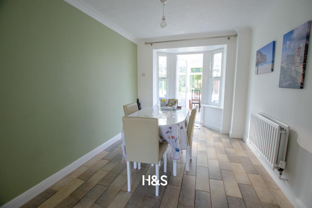 Additional image 10 of Dickens Heath Road, Shirley