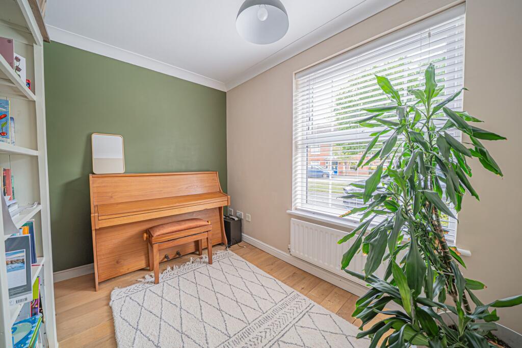 Additional image 9 of Lapwing Drive, Hampton-In-Arden, B92