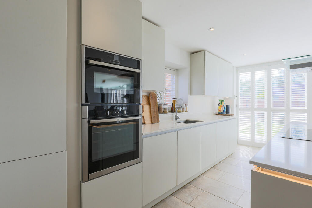 Additional image 8 of The Gallery, Henley Road, B80