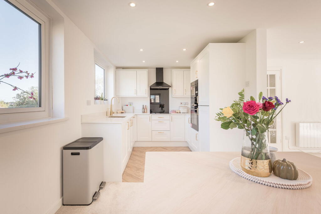 Additional image 16 of Apt 3, Denston Court, Sutton Coldfield, Four Oaks