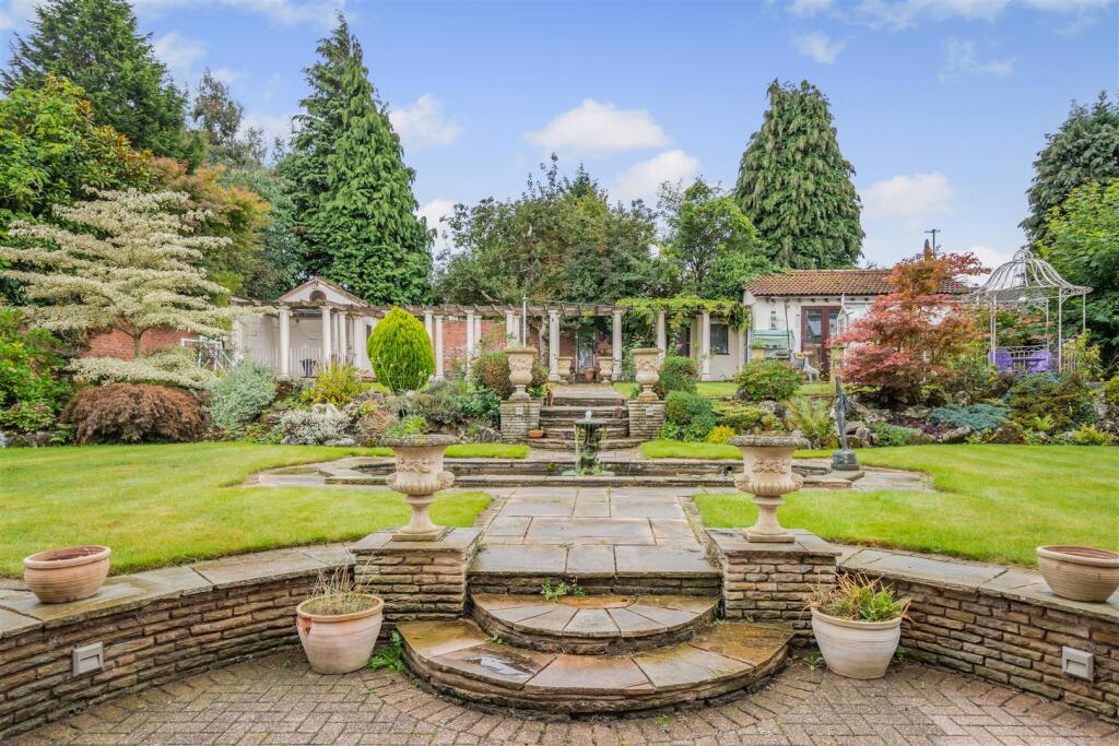 Additional image 38 of Monmouth Drive, Sutton Coldfield