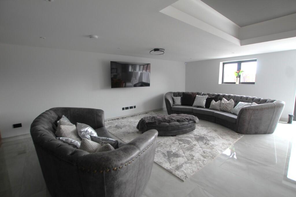 Additional image 17 of Tamworth Road, Cliff B78