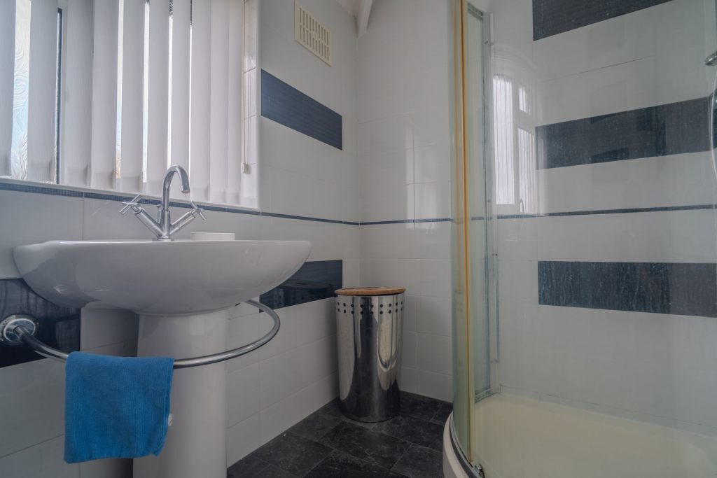 Additional image 12 of Highwood Avenue, Solihull, B92 8SS