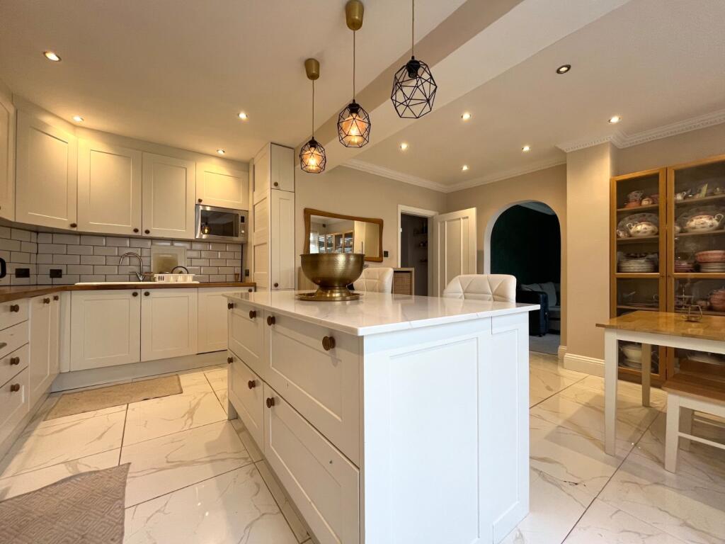 Additional image 3 of Rowlands Crescent, Solihull, West Midlands, B91