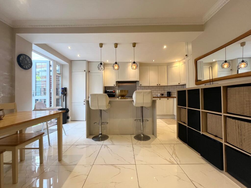 Additional image 5 of Rowlands Crescent, Solihull, West Midlands, B91