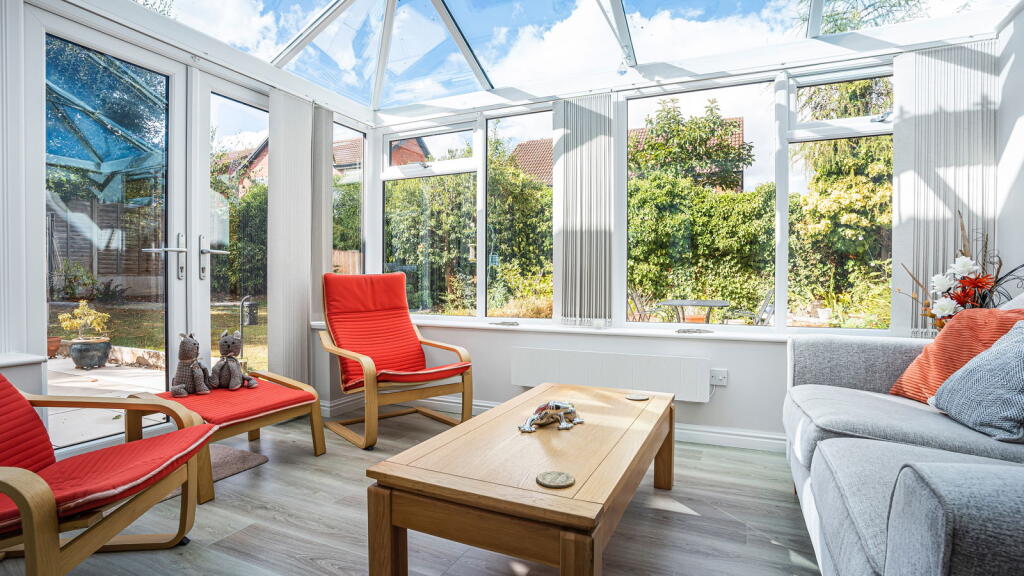 Additional image 10 of Woodston Grove, Solihull, B91 3XH