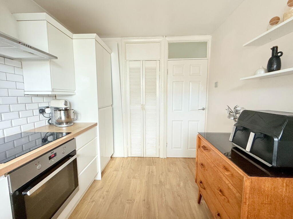 Additional image 13 of Quintondale, Harwood Grove, Shirley