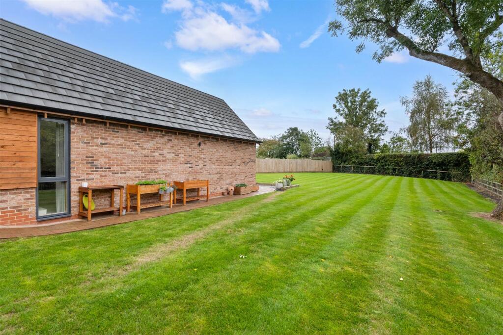 Additional image 22 of Haye Lane, Mappleborough Green