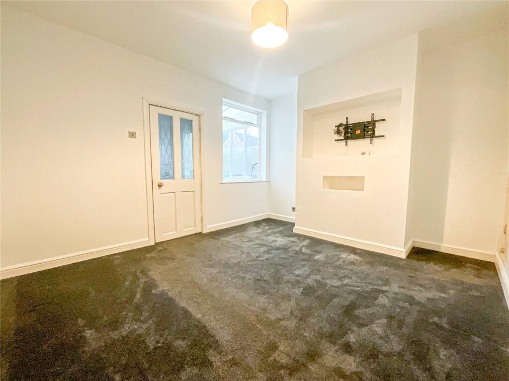 Additional image 4 of East View, Tamworth, Staffordshire, B77