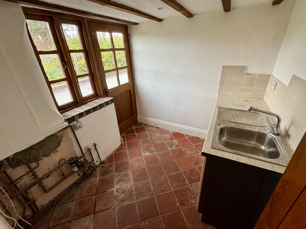 Additional image 10 of Bradnocks Marsh Lane, B92