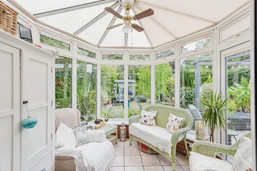 Additional image 7 of Park Lane, Bonehill, Tamworth