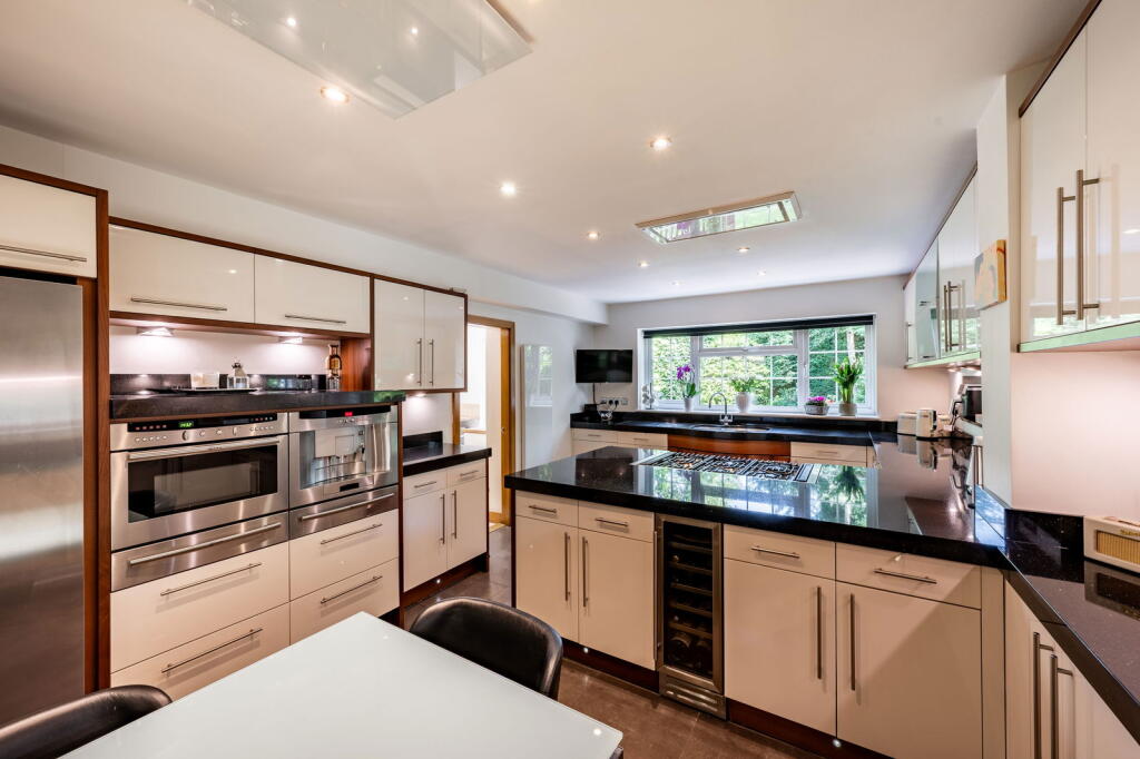 Additional image 15 of Longacres, Park Drive, Little Aston, Sutton Coldfield, B74 3AW