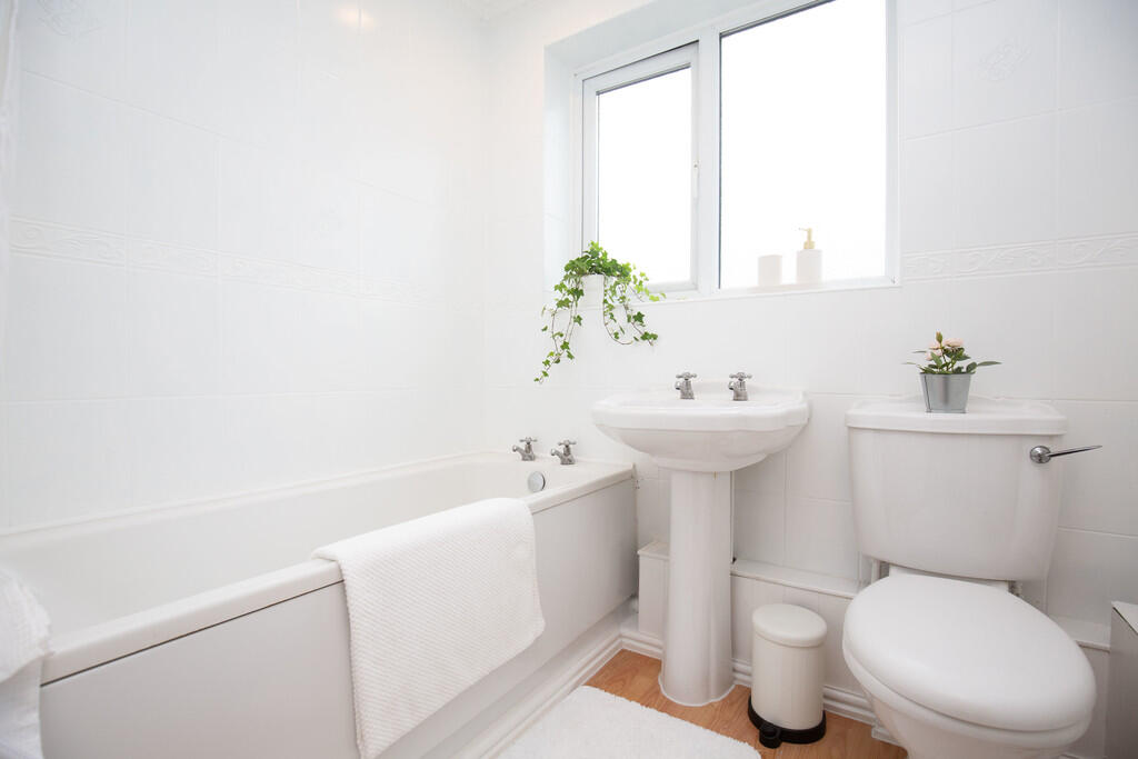 Additional image 17 of Cromwell Road, Coton Green