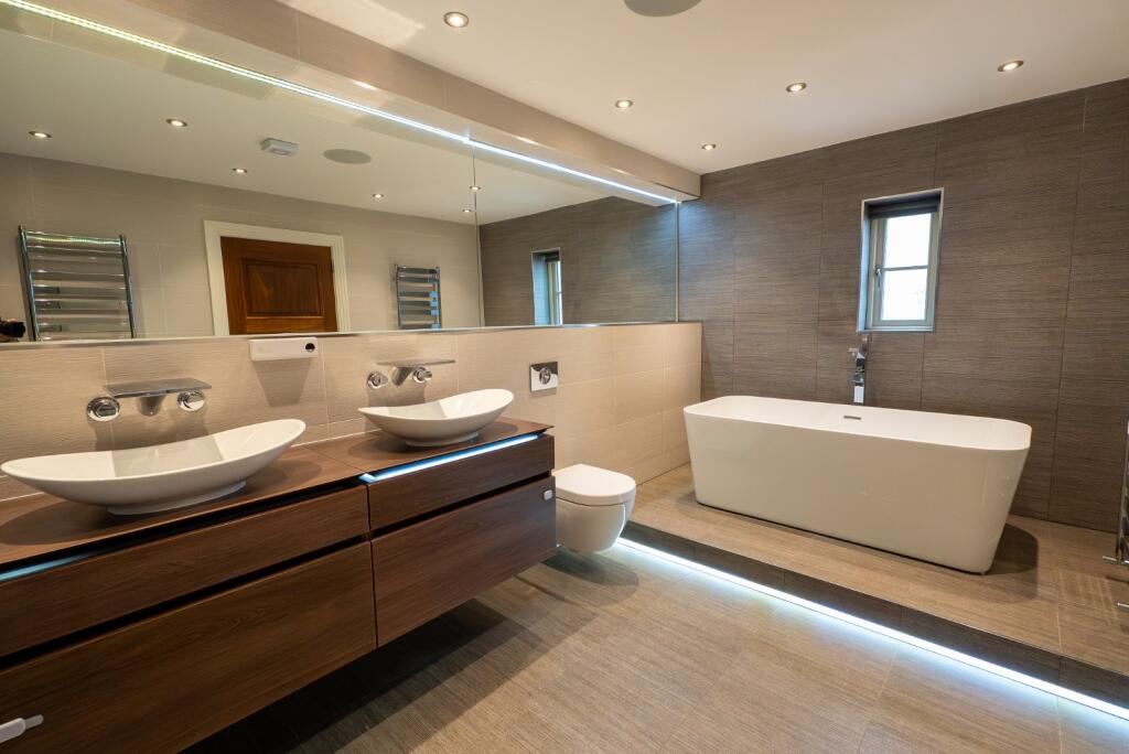 Additional image 17 of Warwick Road, Knowle, Solihull, West Midlands, B93