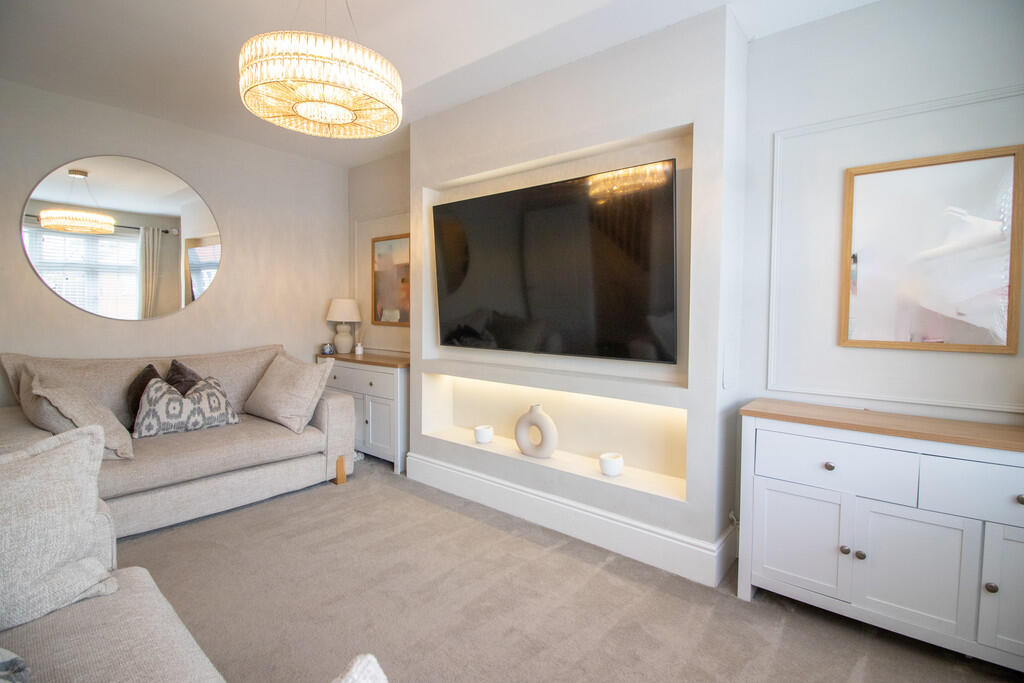 Additional image 3 of Broomyshaw Close, Amington, Tamworth