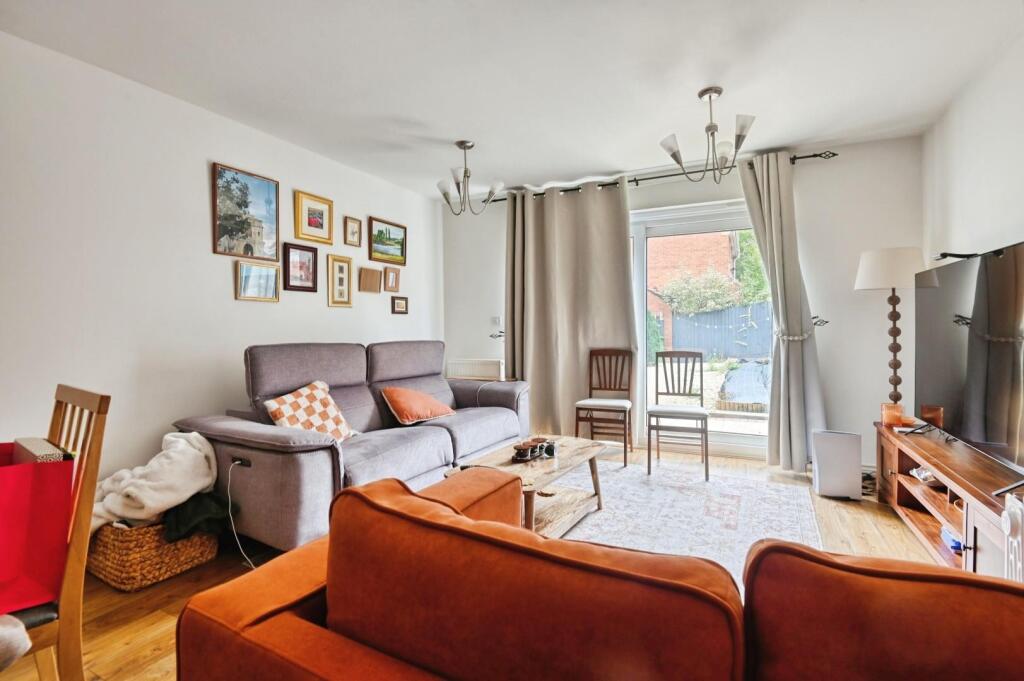 Additional image 8 of Russell Close, Wilnecote, Tamworth