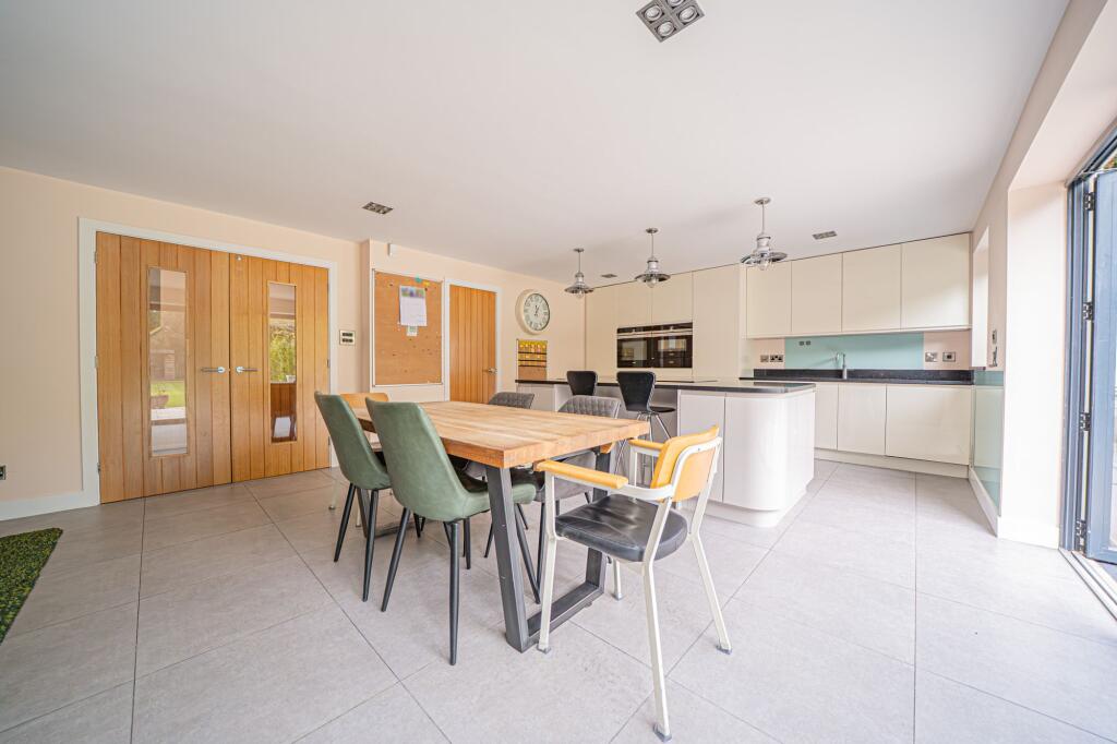 Additional image 4 of Fishers Drive, Dickens Heath, B90