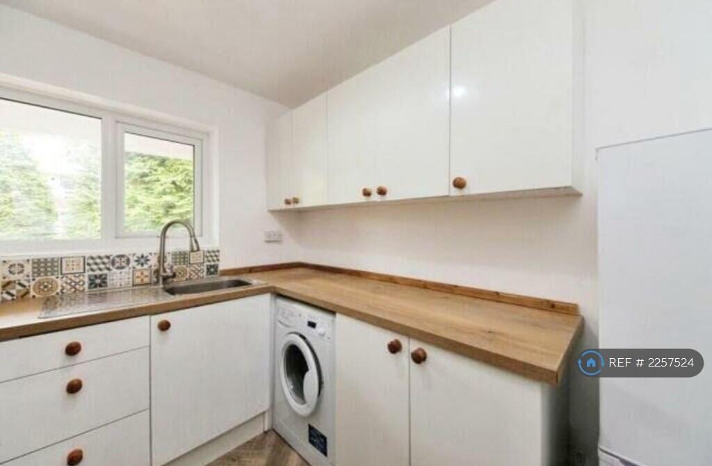 Additional image 4 of Croftleigh Gardens, Solihull, B91