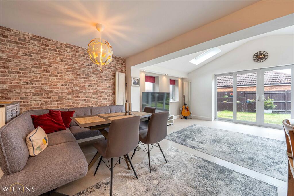 Additional image 10 of Ascot Drive, Dosthill, Tamworth, Staffordshire, B77