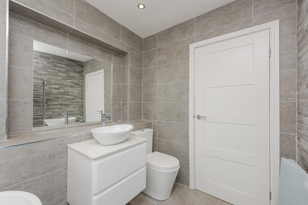 Additional image 32 of 10 Linforth Drive, Sutton Coldfield, B74 2EQ