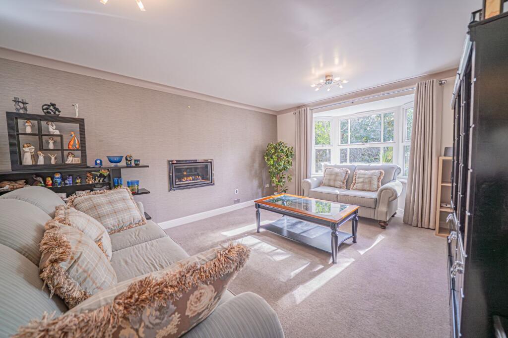 Additional image 6 of Meadow Pleck Lane, Dickens Heath, B90