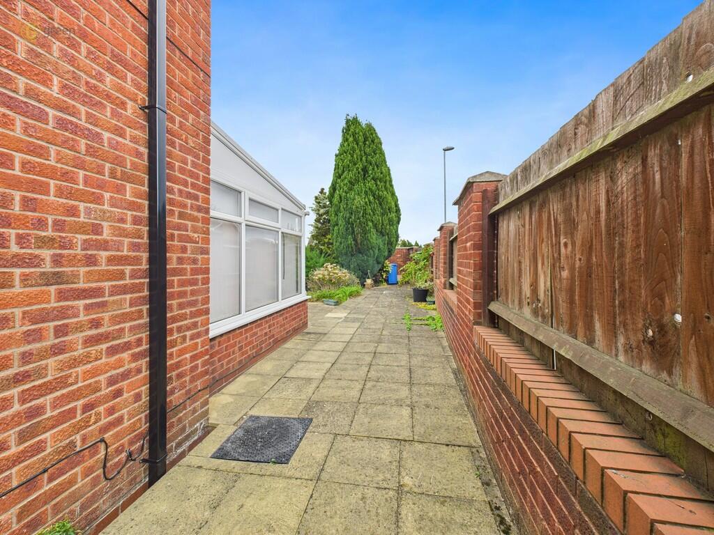 Additional image 22 of Dovestone, Off Chiltern Road