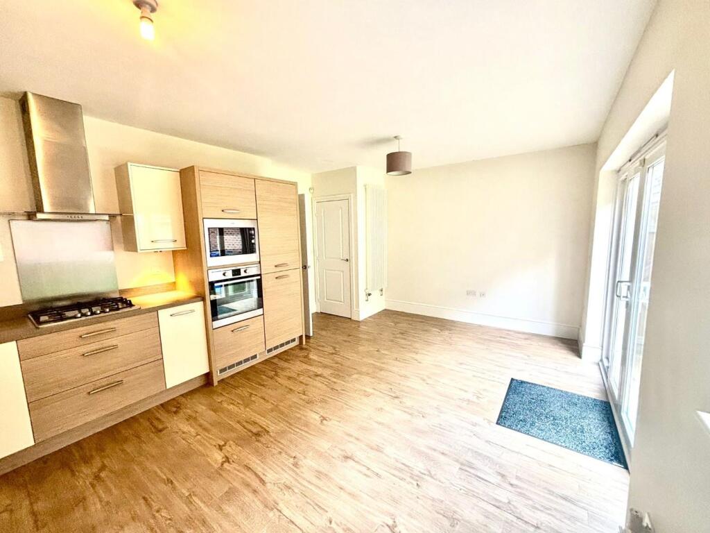 Additional image 4 of Wensleydale , Tamworth