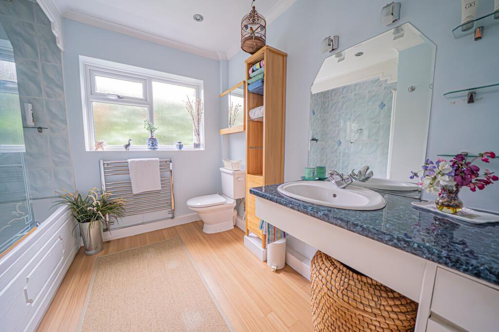 Additional image 19 of The Crescent, Hampton-In-Arden, B92