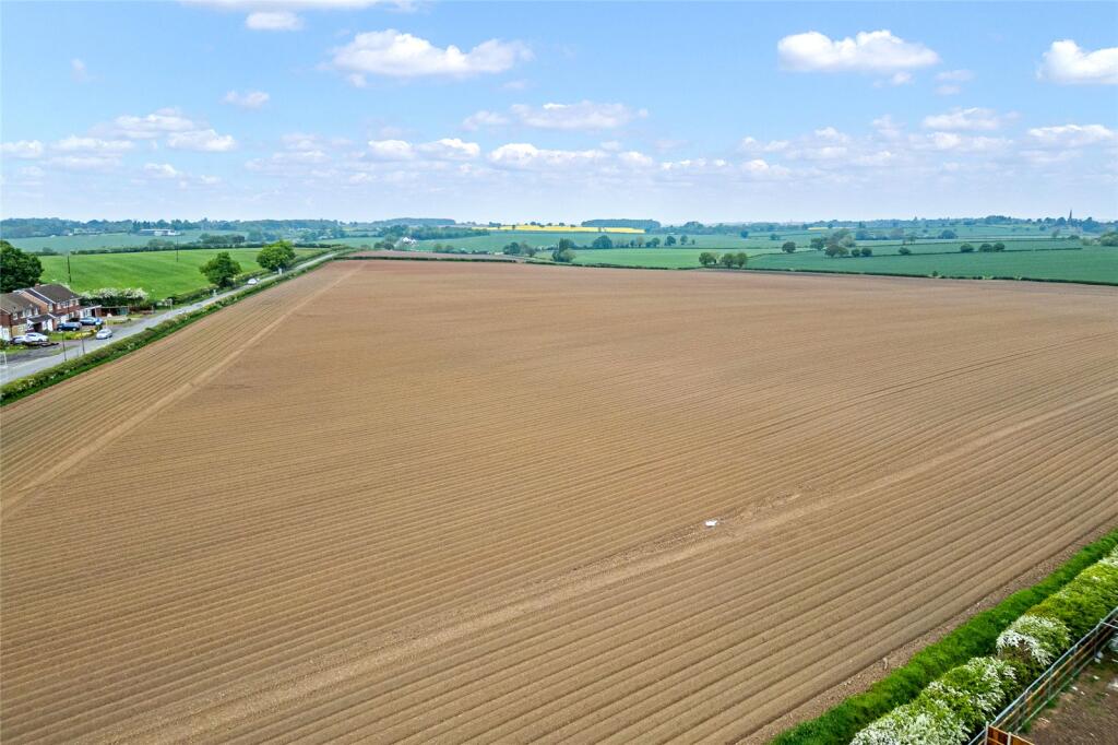 Additional image 20 of Shuttington, Tamworth