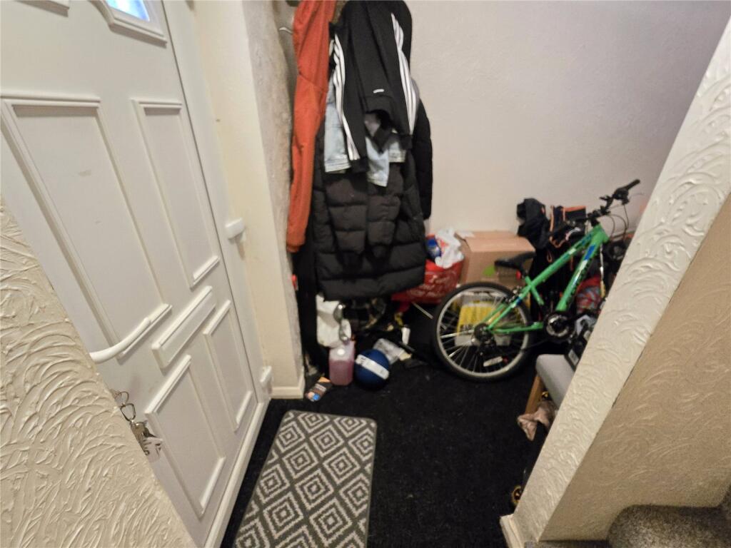 Additional image 5 of Carlcroft, Wilnecote, Tamworth, Staffordshire, B77