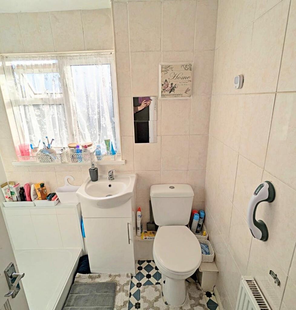 Additional image 18 of Beech Close, Tamworth