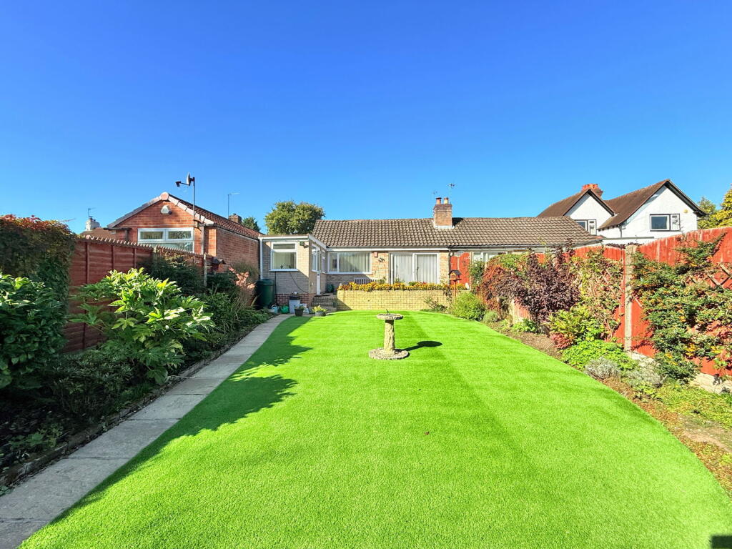 Additional image 18 of Haslucks Green Road, Shirley