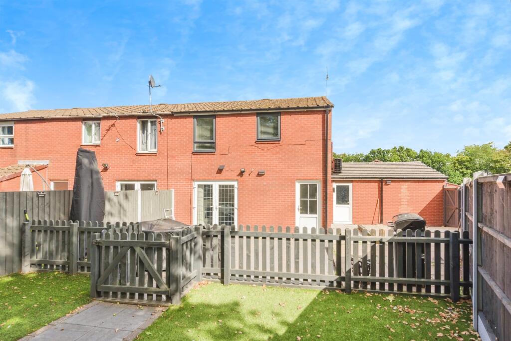 Additional image 17 of Sorbus, Tamworth