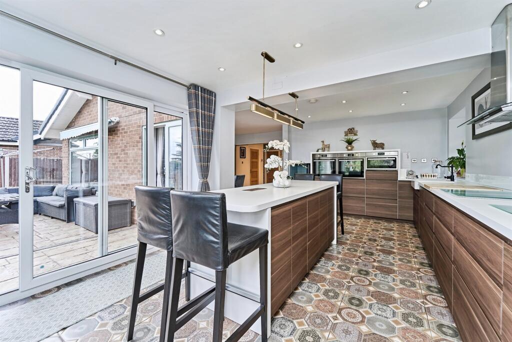 Additional image 7 of Bird End, West Bromwich