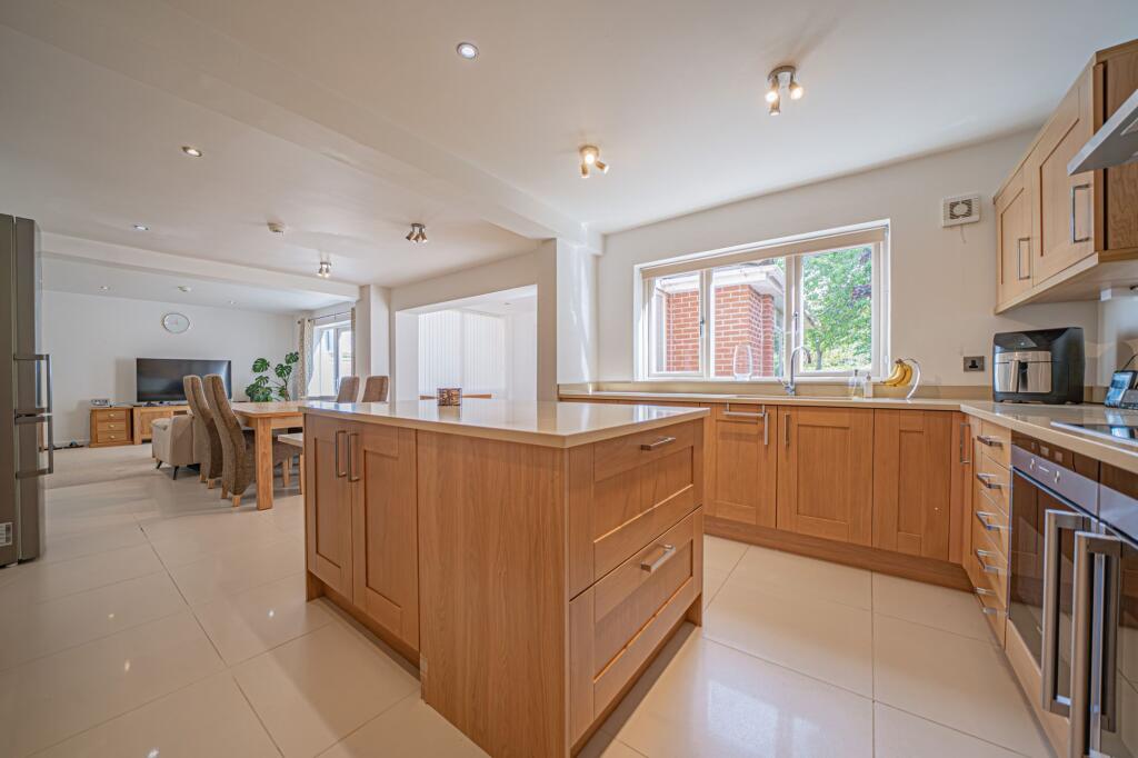 Additional image 3 of Alderbrook Road, Solihull, B91