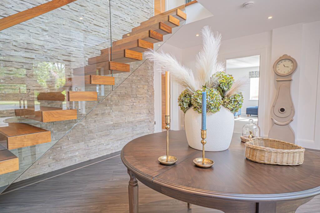 Additional image 17 of The Crescent, Hampton-In-Arden, B92