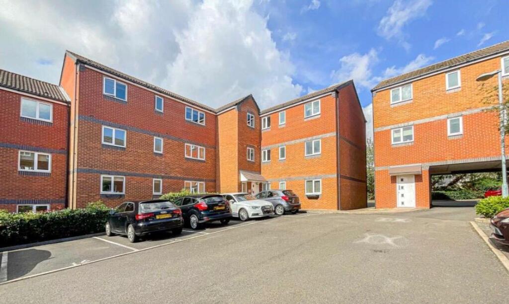 Property image for Peel Drive, Wilnecote, TAMWORTH