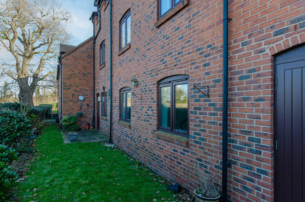 Additional image 11 of The Greaves, Minworth