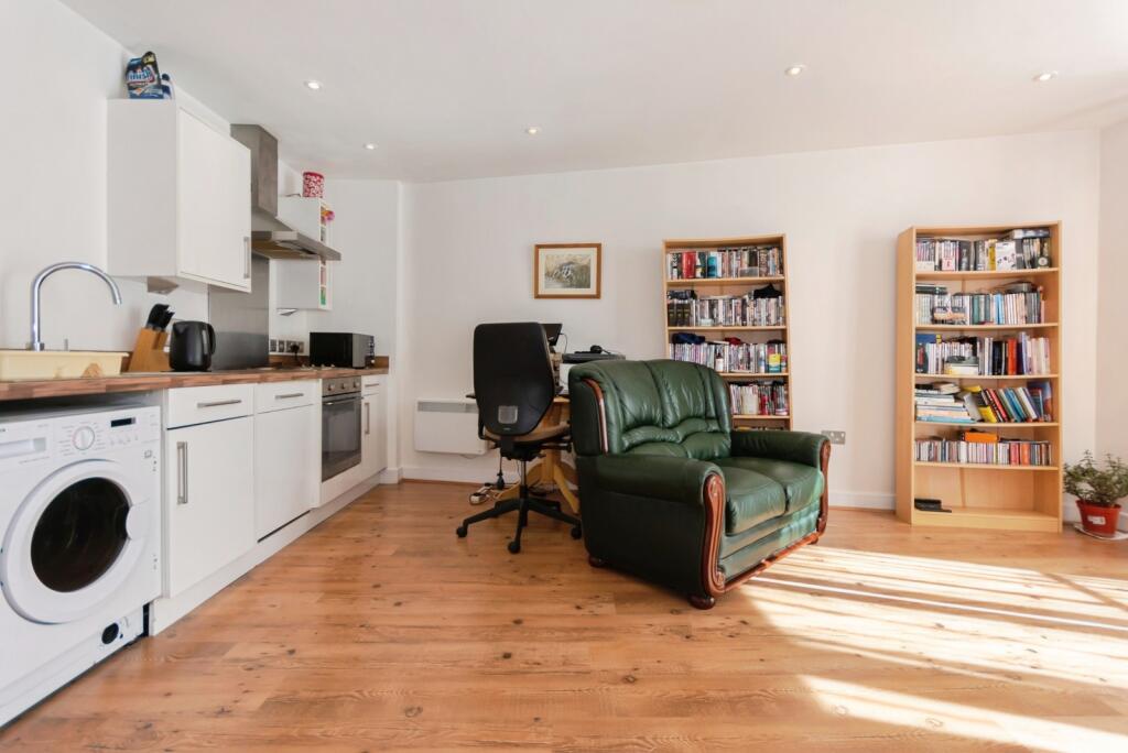 Additional image 4 of Hutchings Lane, Shirley, Solihull, West Midlands, B90