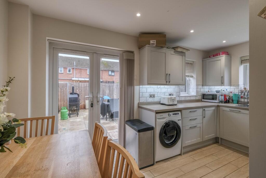 Additional image 4 of The Grove, Studley, B80