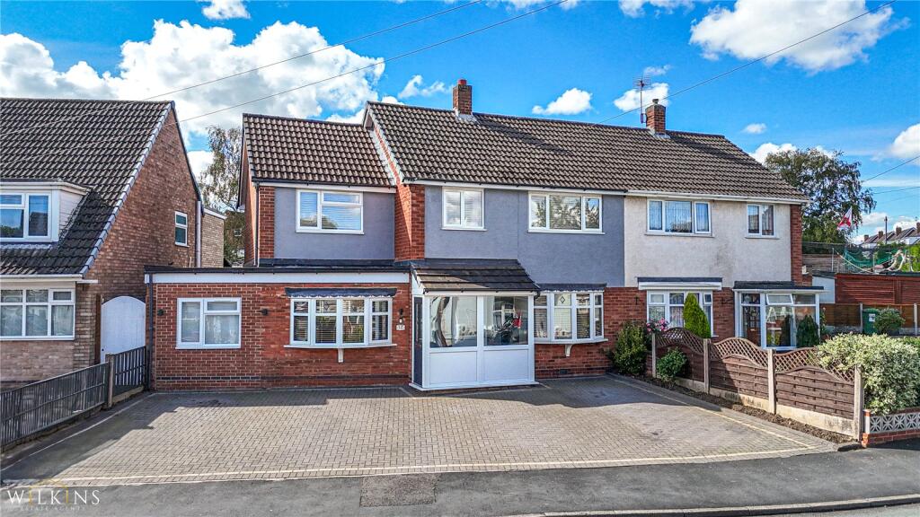 Property image for Orchard Close, Dosthill, Tamworth, Staffordshire, B77