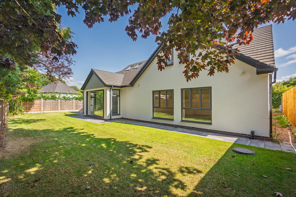 Additional image 30 of Hill Lane, Bassetts Pole