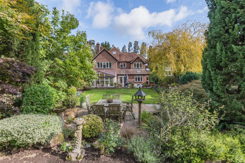 Additional image 30 of Monmouth Drive, Sutton Coldfield