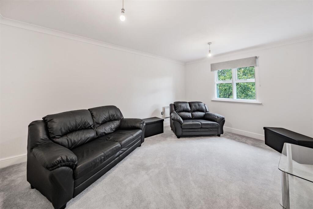 Additional image 3 of Claremont House, Poplar Road, Dorridge