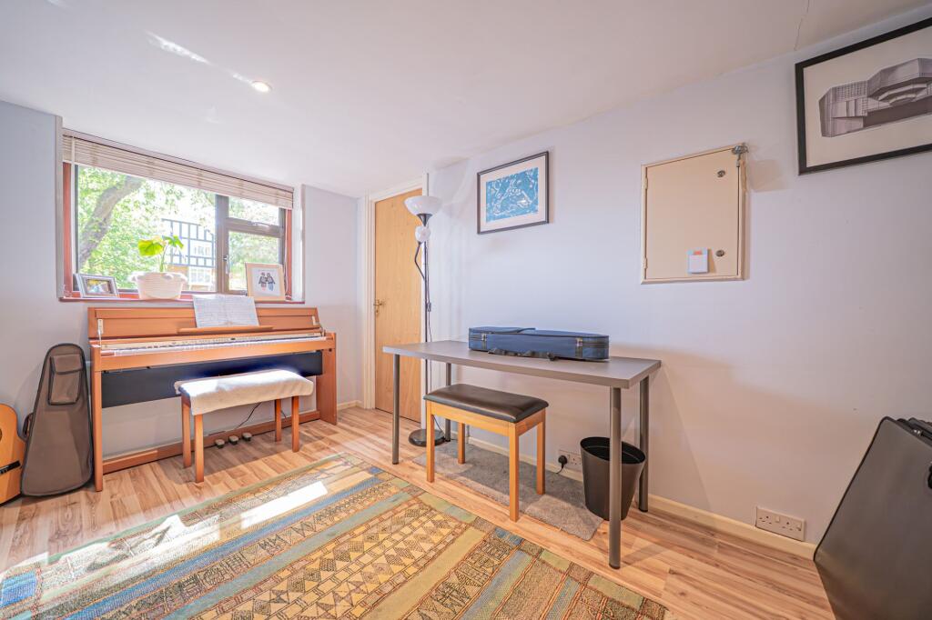 Additional image 7 of Station Road, Knowle, B93