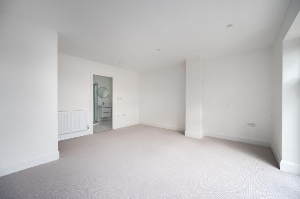 Additional image 8 of Warwick Road, Knowle, B93