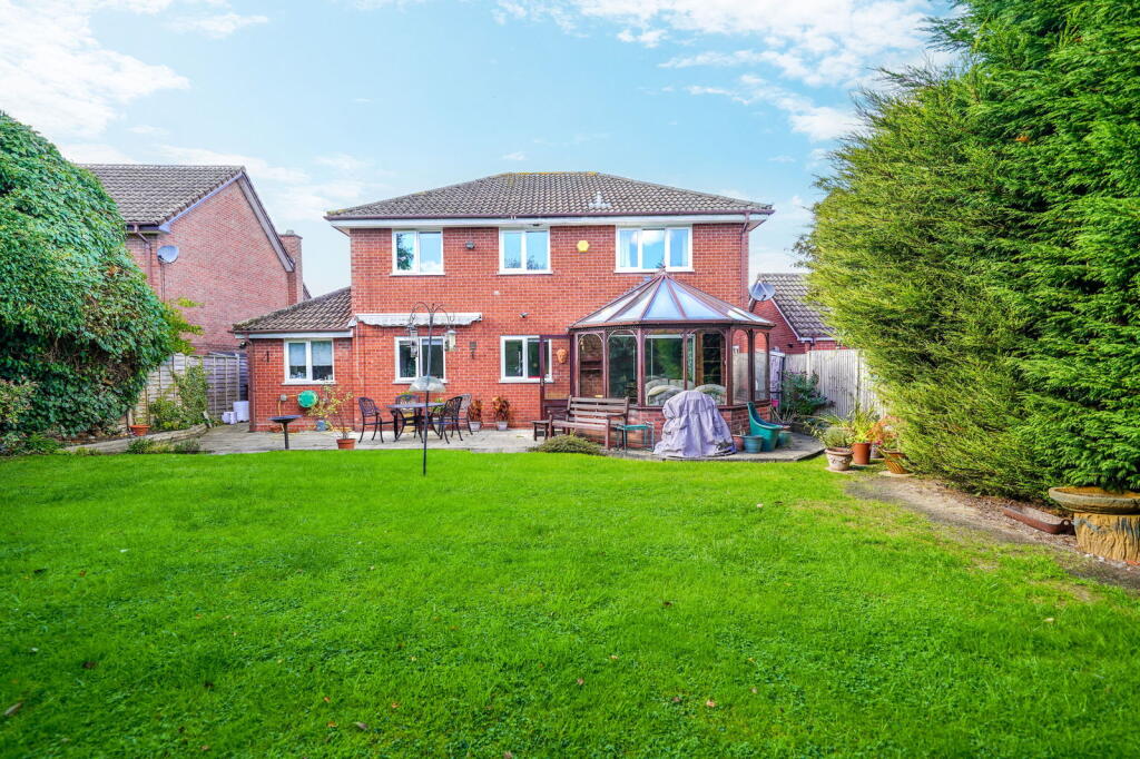 Additional image 19 of Northwick Crescent, Hillfield