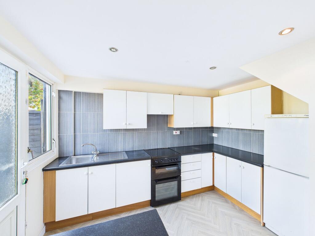 Additional image 4 of Oakham Way, Solihull, B92