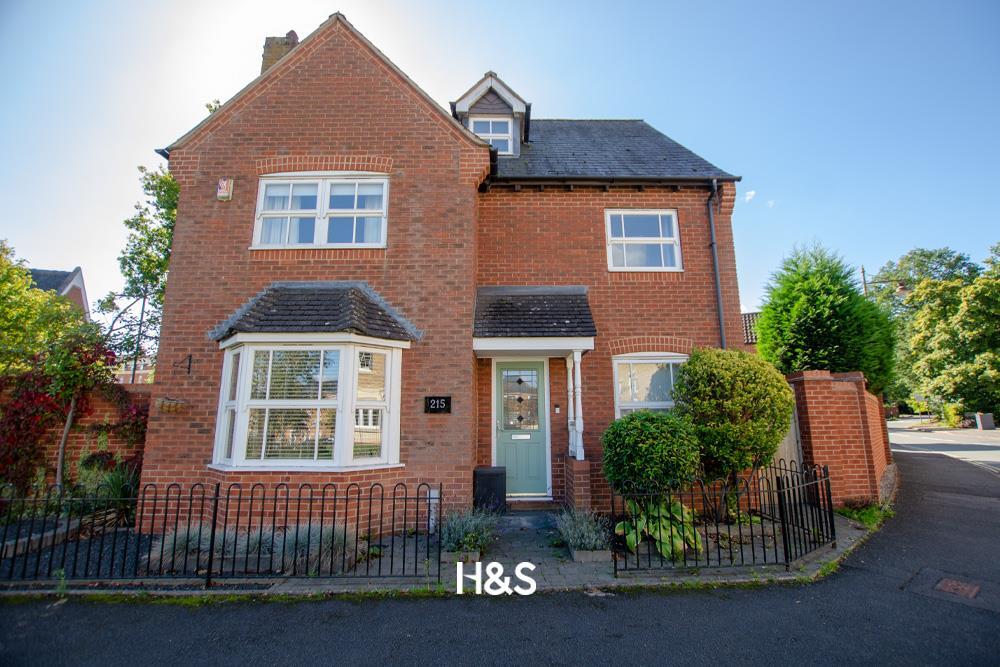 Additional image 20 of Dickens Heath Road, Shirley